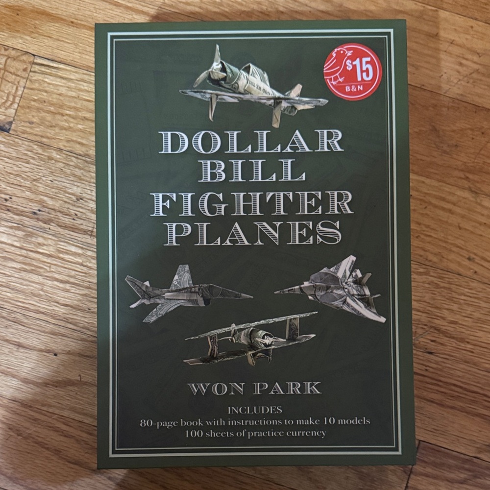 Barnes & Noble Dollar Bill Fighter Planes Book